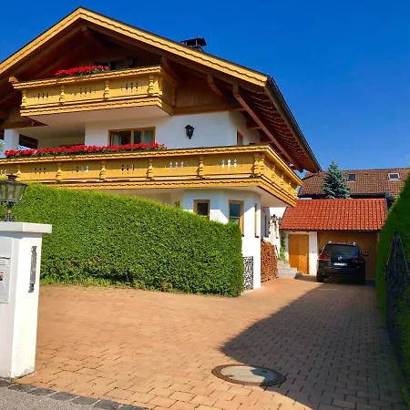 Ferienwohnung Mit Bergblick Unterammergau Exterior foto